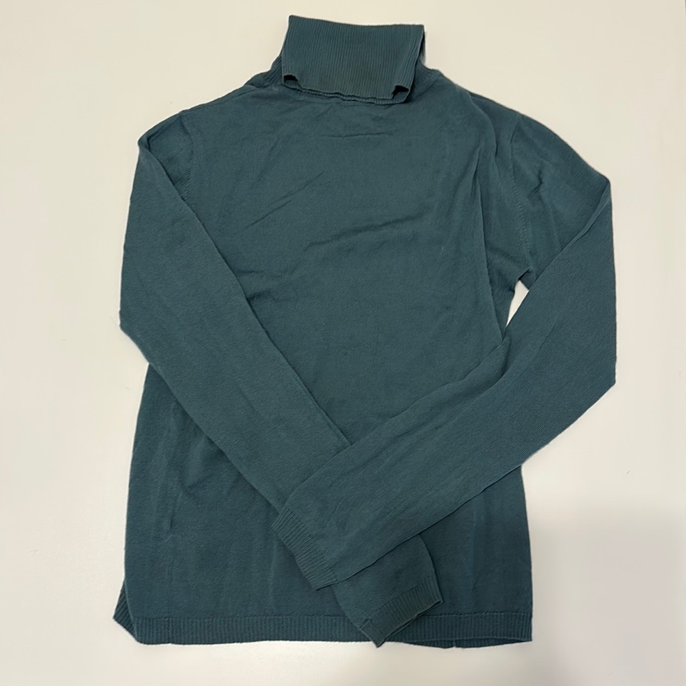 Size Small light green Bitte Kai Rand (Copenhagen) sweater shirt. Super soft!!